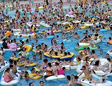 戴高樂家用無邊際泳池,給你想要的freestyle