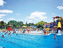 來(lái)感受下無(wú)邊際泳池暢游的快感,保證你會(huì)愛(ài)上游泳