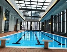 鋼結(jié)構(gòu)游泳池最適合的水溫是多少?冬季該如何維護(hù)呢?