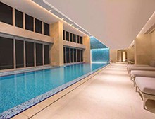 恒溫泳池設備因寒冷冬季而受損?快來學下怎么處理