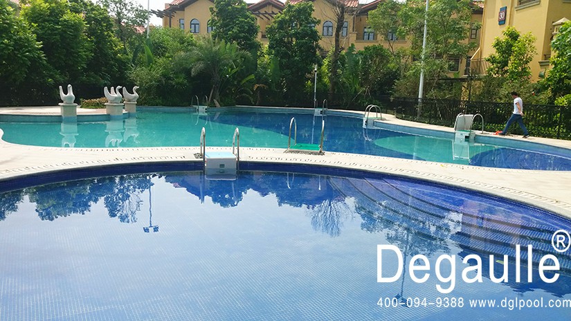 如何對壁掛式一體化泳池水處理設備進行保養與維護?一篇給你答案——戴高樂泳池設備 alt=