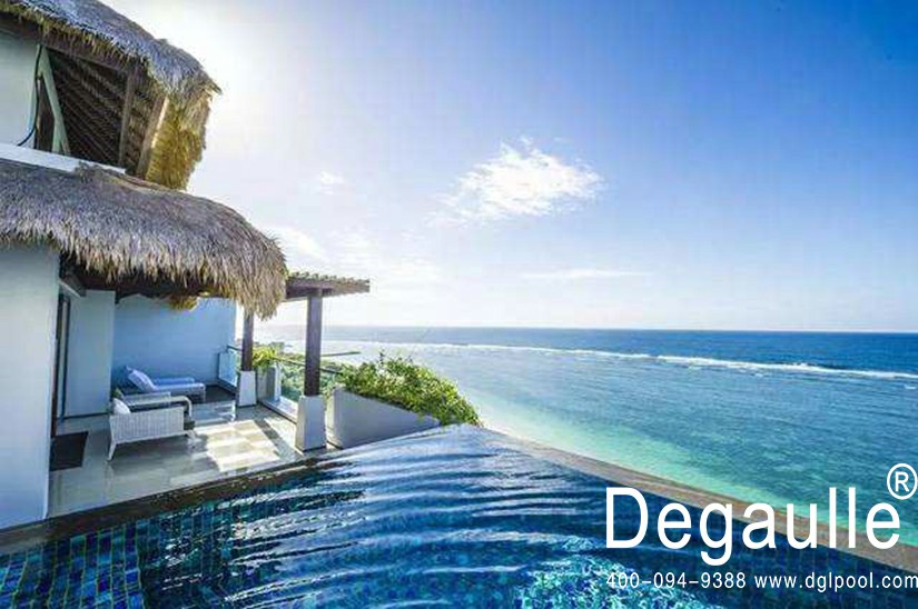 感覺別墅泳池建的太小像是在"泡澡",那是你還不知道它——戴高樂泳池設備