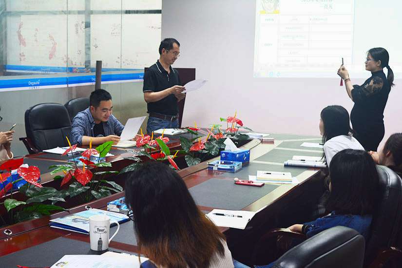 整體泳池設備廠家