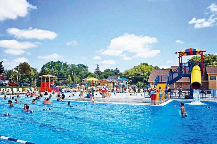 無(wú)邊際泳池 無(wú)邊際泳池