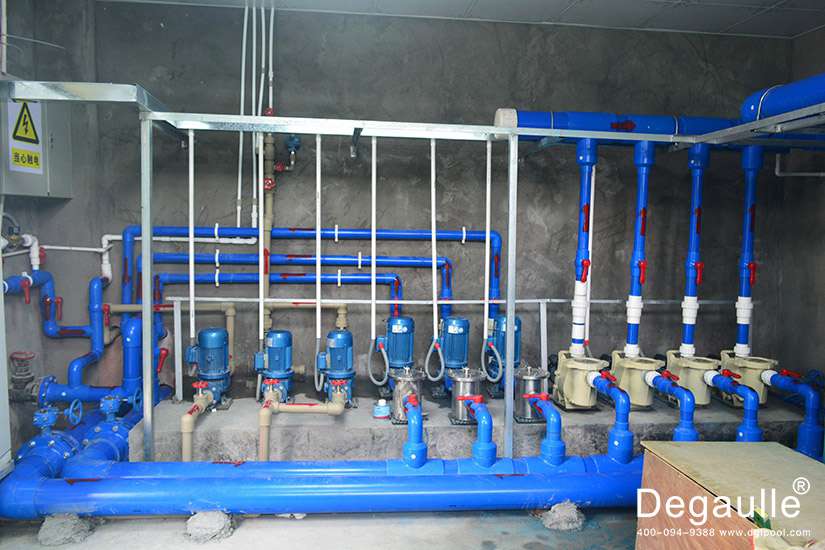 建個游泳池設備多少錢