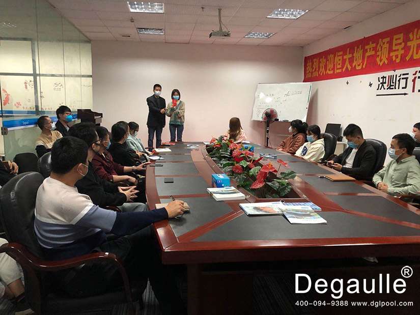 戴高樂泳池設備 戴高樂泳池設備