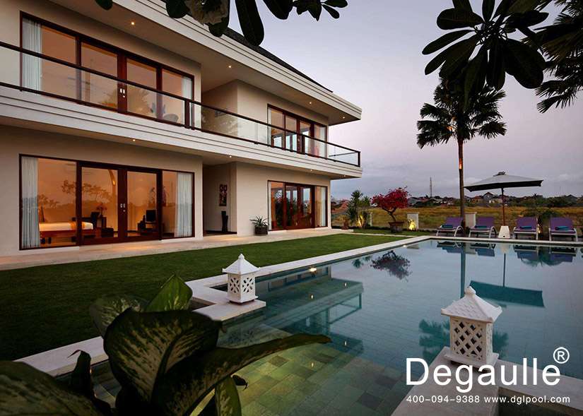 戴高樂無邊際泳池 戴高樂無邊際泳池