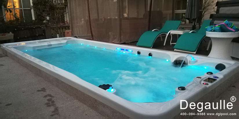 戴高樂無邊際泳池 戴高樂無邊際泳池