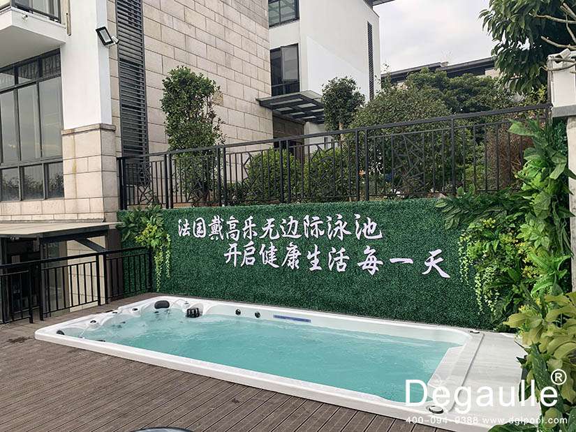 戴高樂無邊際泳池 戴高樂無邊際泳池