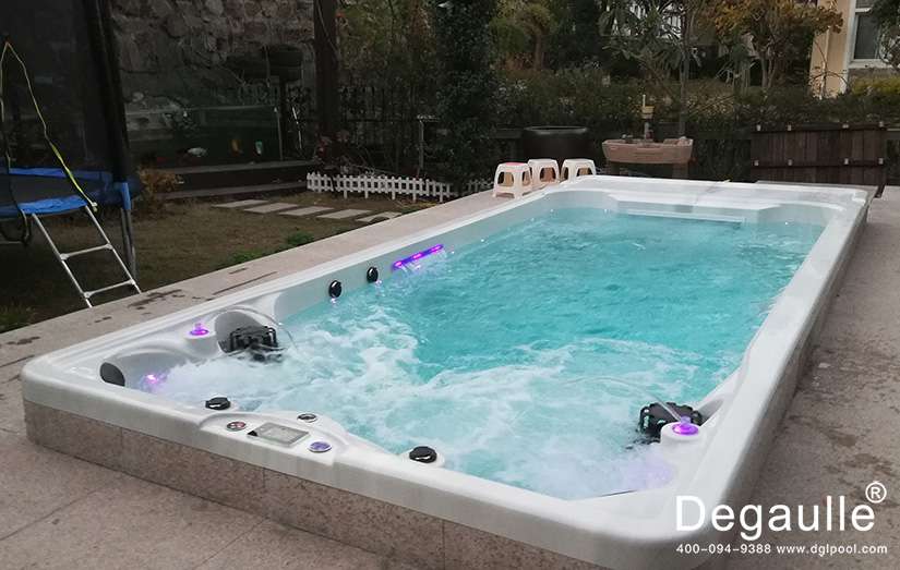 戴高樂無邊際泳池 戴高樂無邊際泳池