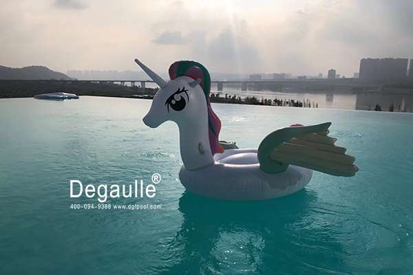 無邊際逆流泳池 無邊際逆流泳池