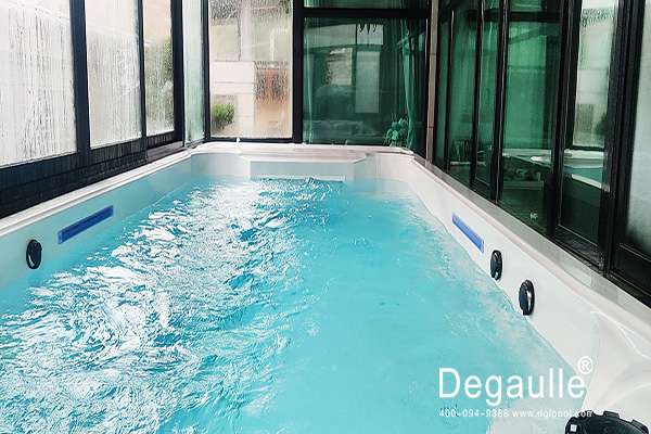 恒溫無邊際泳池 恒溫無邊際泳池